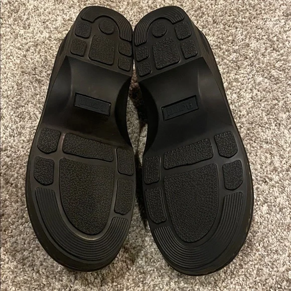 Women's Blue Leather Clogs - Picture 9 of 11